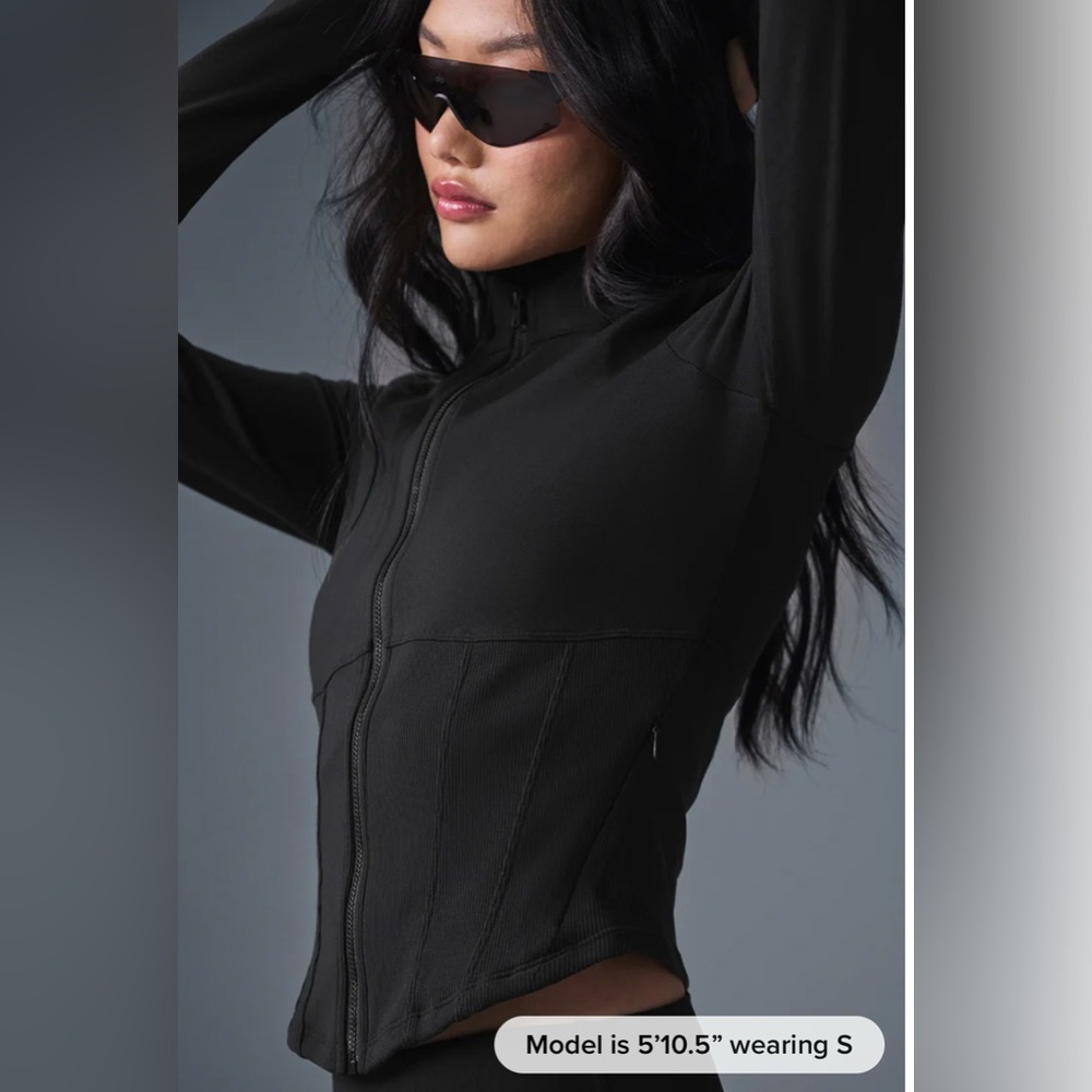 NWT Alo Yoga Airbrush Corset Full Zip Jacket Size Small Black Athleisure - Picture 7 of 14